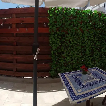 Lovely Ground Floor With Bbq Aglantzia