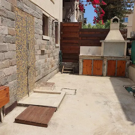 Lovely Ground Floor With Bbq Aglantzia