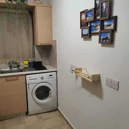 Apartmán Lovely Ground Floor With Bbq