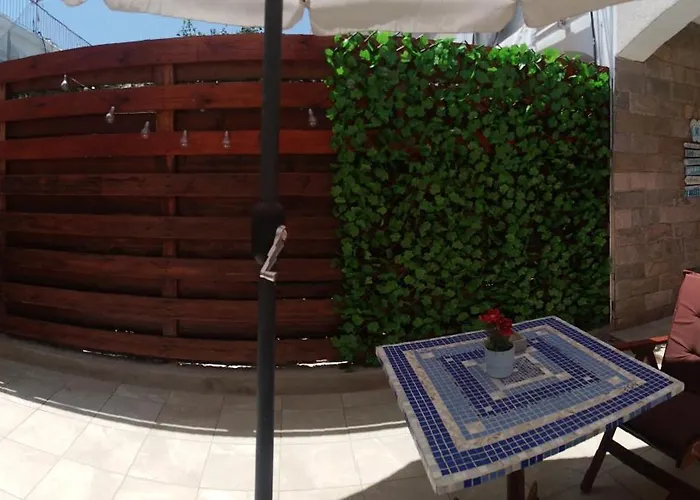 Lovely Ground Floor With Bbq Aglantzia