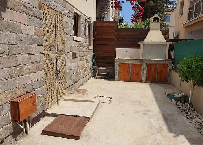 Lovely Ground Floor With Bbq Aglantzia