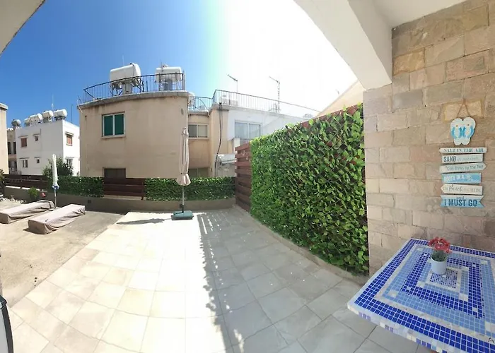 Lovely Ground Floor With Bbq *