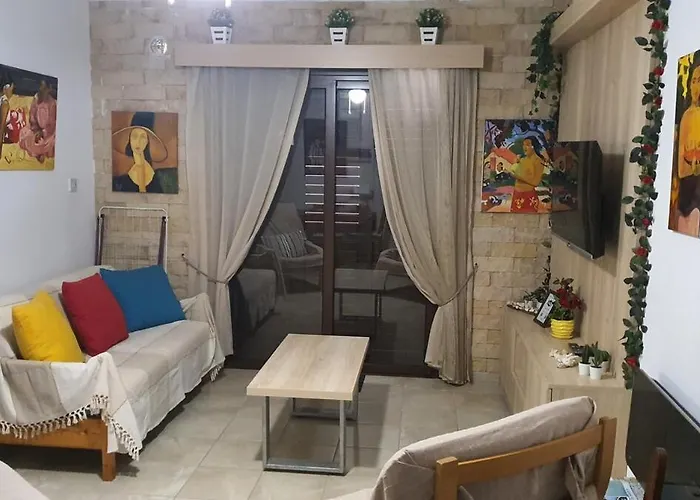 Lovely Ground Floor With Bbq *